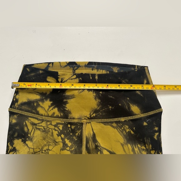 GOOD AMERICAN Black & Yellow Tie Dye Seamless Leggings ~ 00/0 X-Small - Picture 5 of 7